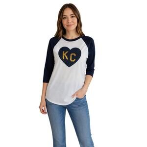 Charlie Hustle KC Heart Baseball T-Shirt Size Small